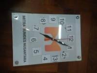 Image of Jam Mainan Segi 4 -02